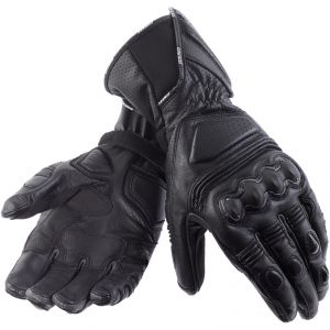 http://media.motoblouz.com/images/catalogue/pres/pres_Gants-Dainese-GUANTO-CARBON-COVER-3.jpg