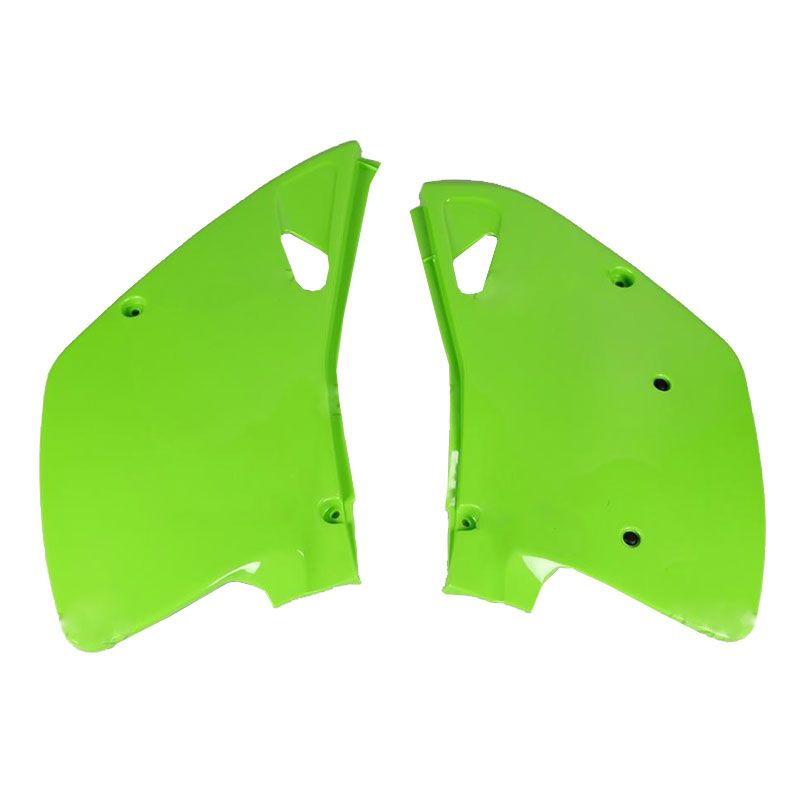 Plaques latérales Ufo vert