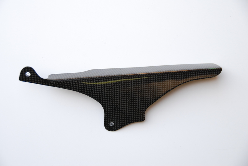 Protection Moteur LighTech Carter de chaine carbone brillant