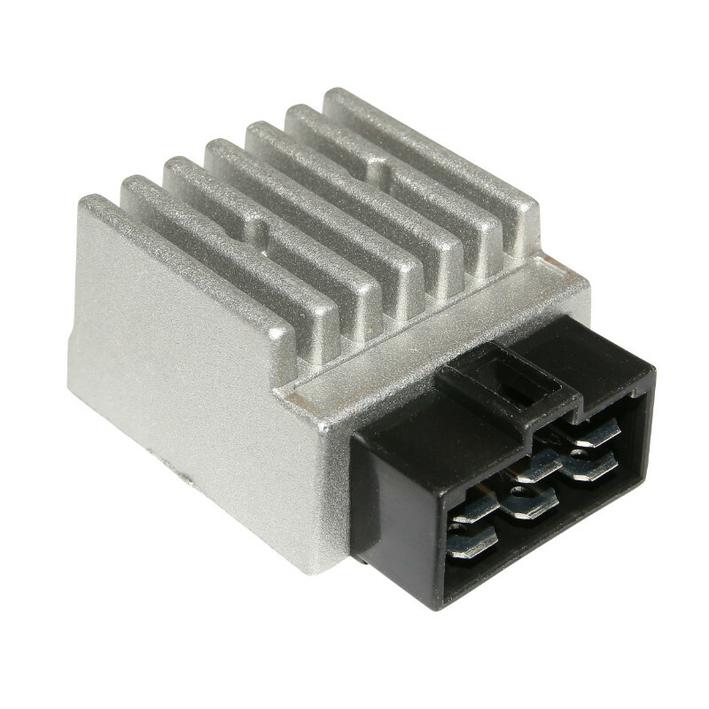 Régulateur de tension P2R REGULATEUR DE TENSION 50 A BOITE ADAPTABLE APRILIA 50 RS 2011+ - MINARELLI 50 AM6 (CONNECTEUR NOIR - 6 FICHES) -P2R-
