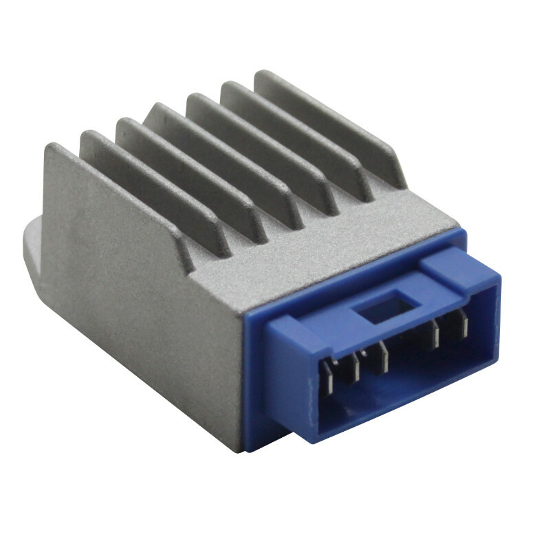 Régulateur de tension P2R REGULATEUR TENSION 50 A BOITE
