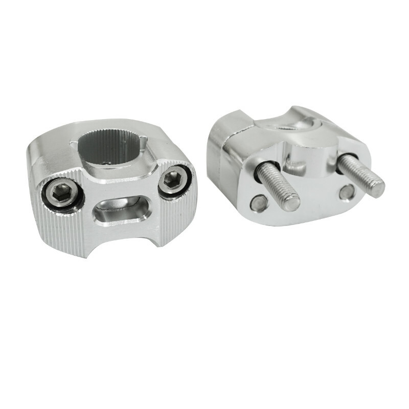 Pontet de guidon Replay UNIVERSEL OVERSIZE ALU DIAM 28,6mm - 22,2mm ENTRAXE 38mm ARGENT VIS INOX M7 H40 x L55 l35 mm PAIRE