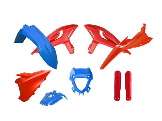 Kit plastiques R-tech 8 p Rouge Bleu