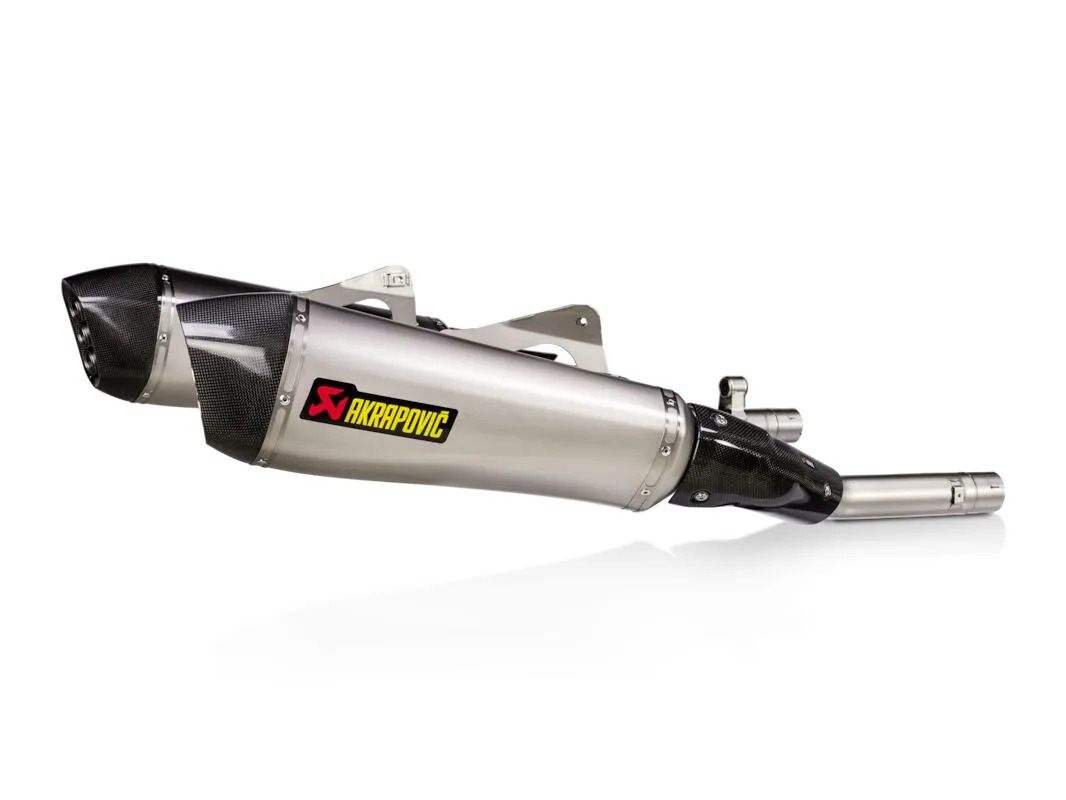 Silencieux Akrapovic Ligne Slip - On