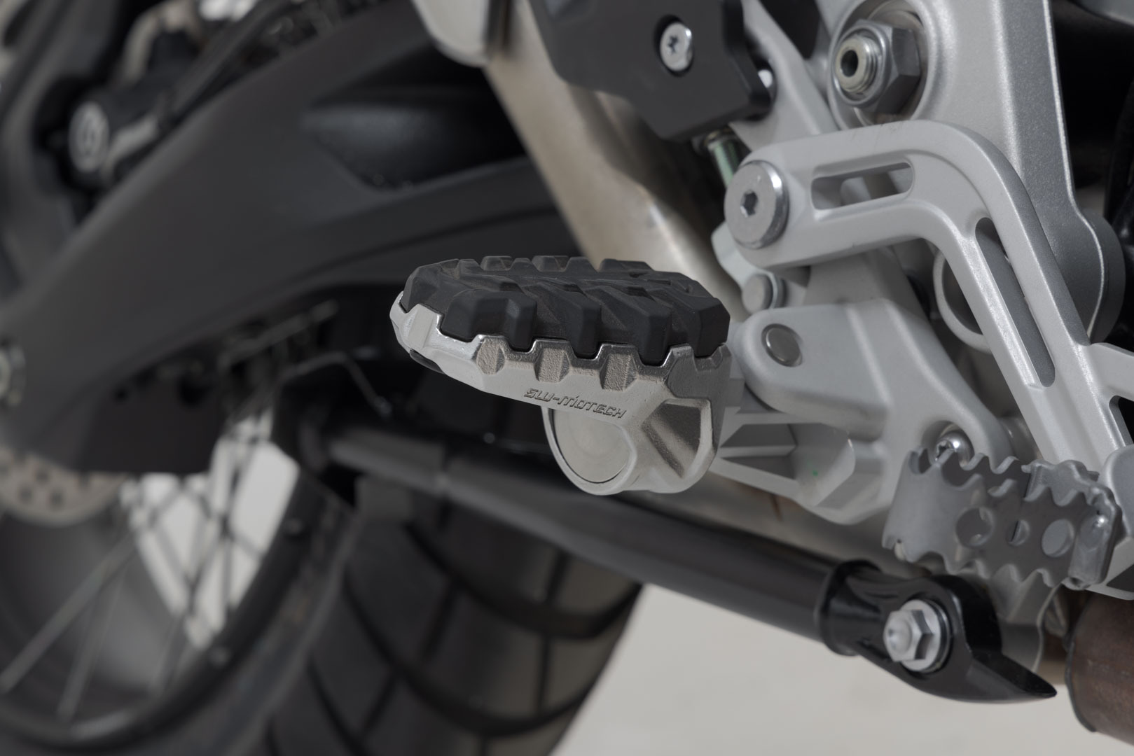 SW-MOTECH EVO Touring/Off-Road footrest pair rider FRS.11.112.10600
