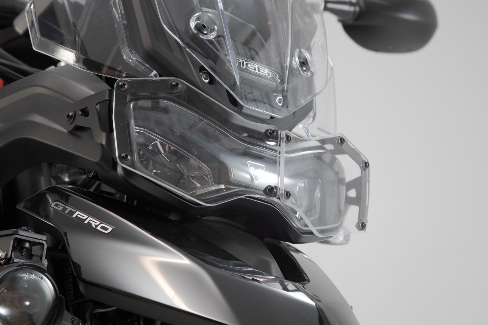 Protection Phare SW-MOTECH Fixation avec panneau