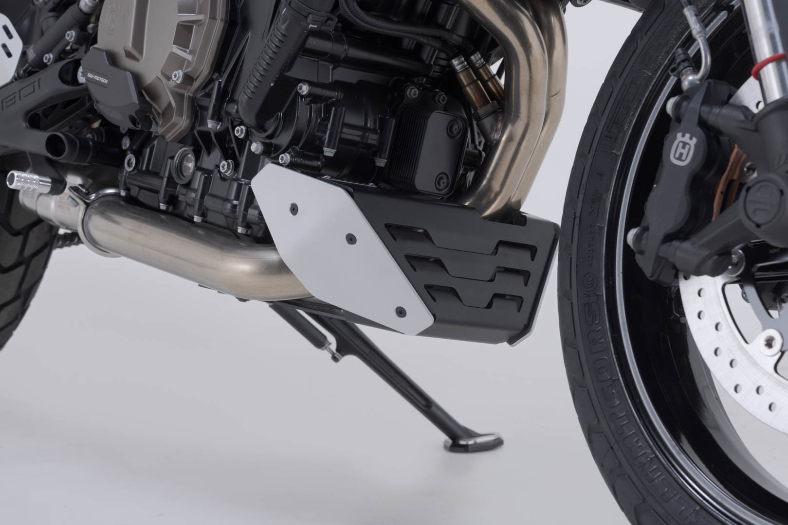 SWMOTECH Sabot moteur SW-MOTECH Urbain - Noir/Argent — noir et argent