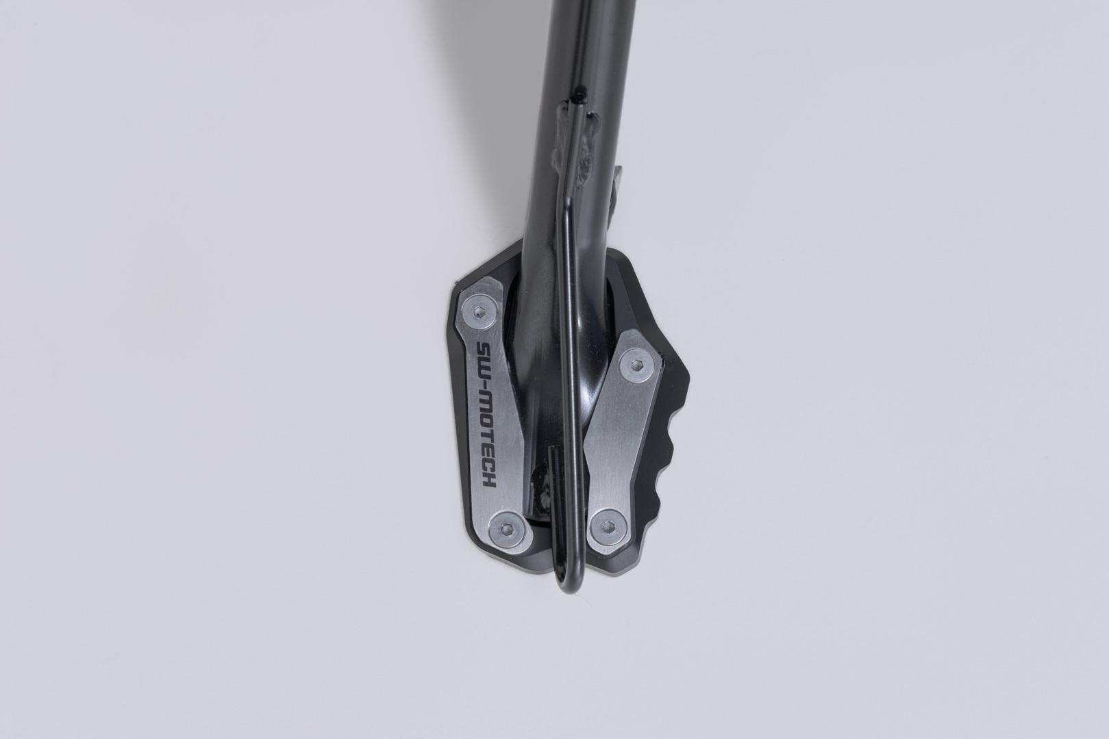 SWMOTECH Extension de béquille SW-MOTECH Latérale - Noir/Argent — noir et argent