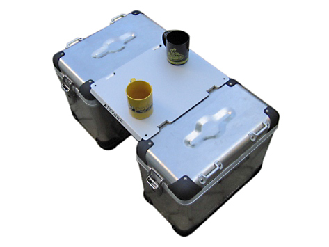 Table de camping Touratech Pour valises ZEGA Evo / ZEGA Pro / ZEGA Pro2 / ZEGA Mundo