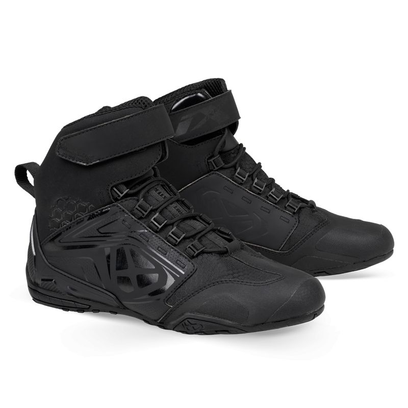Baskets Moto Ixon KILLER WATERPROOF