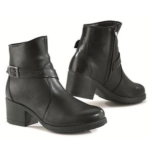 chaussures moto soldes