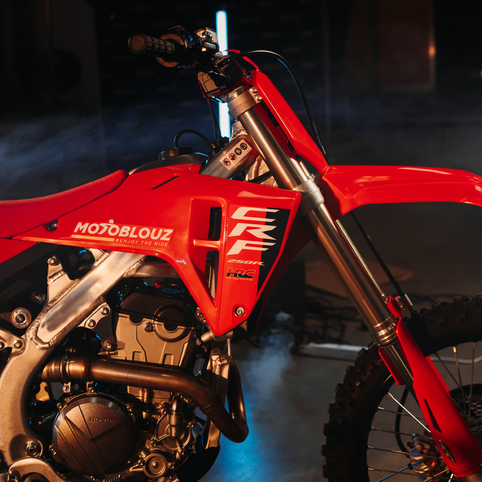 CRF_closeup_1